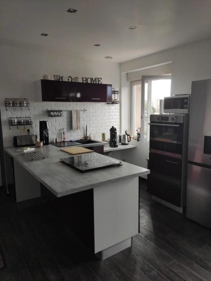 Appartement cosy idéalement situé Charleville-Mézières Esterno foto
