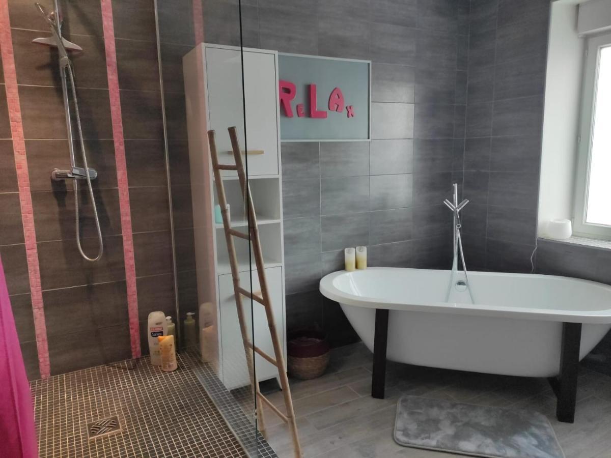 Appartement cosy idéalement situé Charleville-Mézières Esterno foto